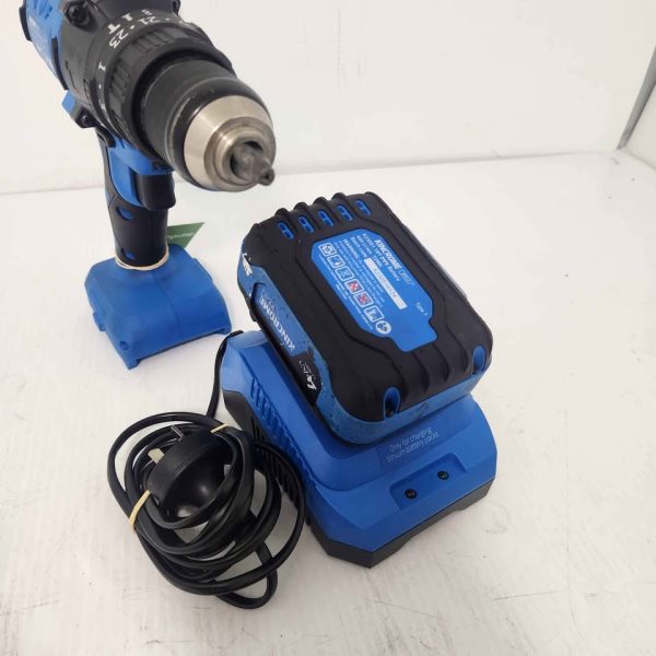 KINCHROME DRILL WITH BATTERY AND CHARGER #GN353878 - Image 10