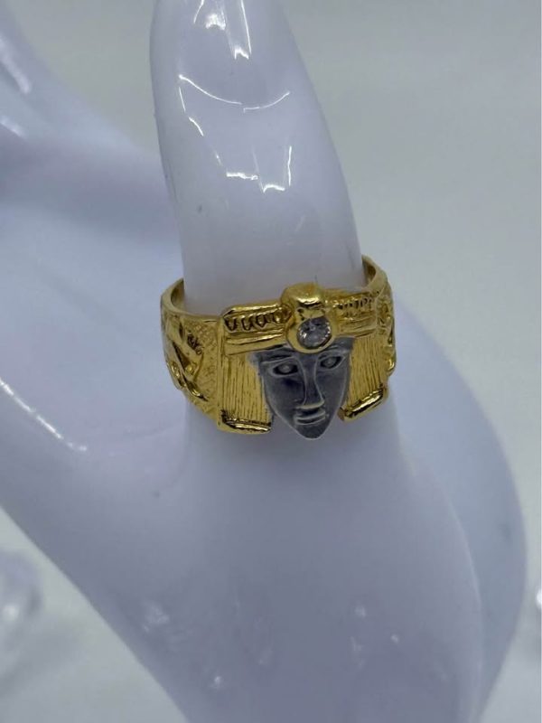 Men’s 18ct Yellow Gold Egyptian Pharaoh Ring - BL366106 - Image 2