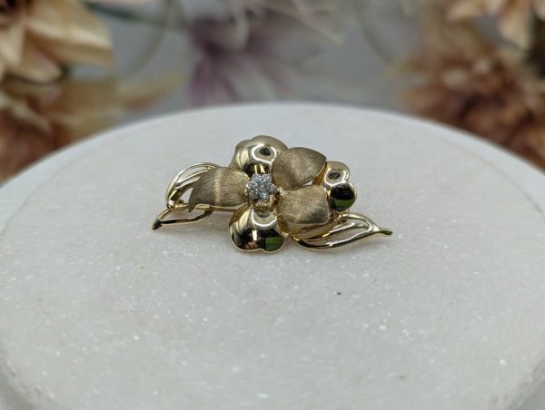 Ladies 9CT Yellow Gold CZ Frangipani Brooch (5.3gms) - BP375717