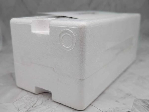 Authentic Collectables Ford FGX Falcon White Plain Body Model Car - BP375548-5 - Image 7