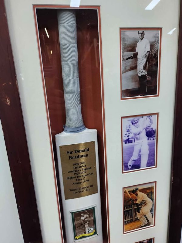 Sir Don Bradman Framed Signed Weetbix Card with Cricket Bat - BP376554 - Image 4