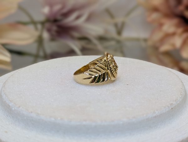 Men's 9CT Yellow Gold Lion Signet Ring (6.3gms) - BP376604 - Image 4