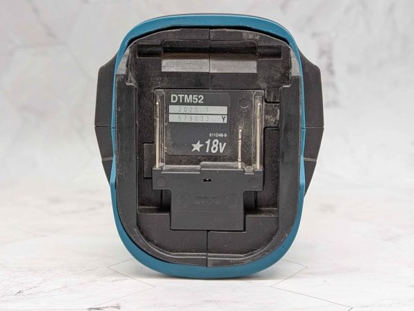 Makita 18V Multi Tool Skin-Only (DTM52) - BP376759 - Image 6