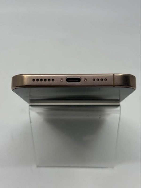 Apple iPhone 16 Pro Max - BL381067 - Image 11