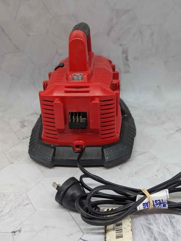 Milwaukee M18 Six Pack Sequential Battery Charger (M1418C6) - BP379808 - Image 6