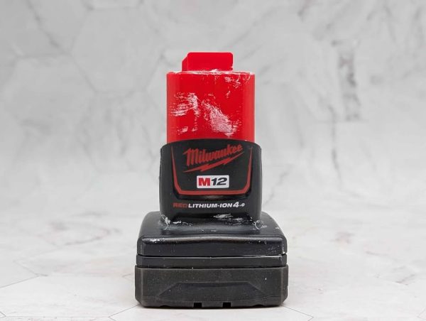 Milwaukee 12V 4.0Ah Battery - BP378076 - Image 2