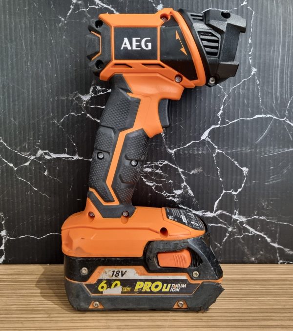 AEG LED 18V Torch TW364183 - Image 6
