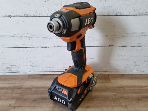 AEG 18V Impact Driver TW376201 - Image 7
