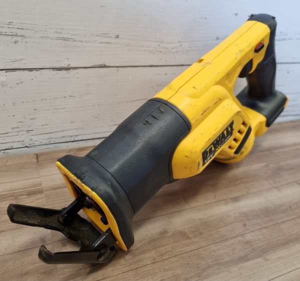 DeWalt 18V Reciprocating Saw TW356236 - Image 7