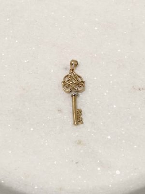 9CT YELLOW GOLD KEY PENDANT #GN373800