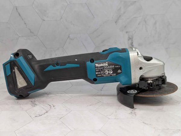 Makita 18V 125mm Slide Switch Angle Grinder Skin-Only (DGA504) - BP370918 - Image 3