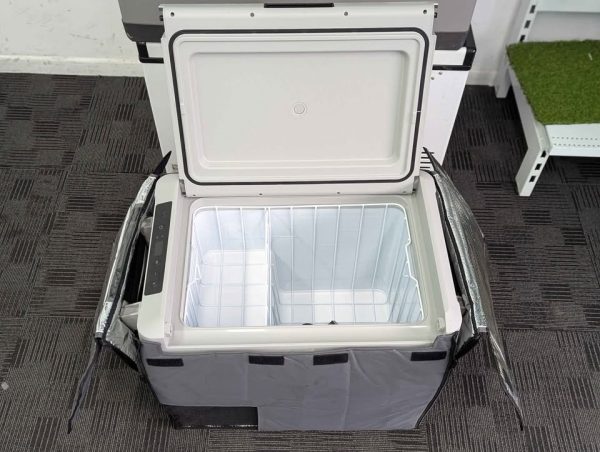 Dometic 43.5L Portable Fridge/Freezer (CFF45) - BP379295 - Image 6