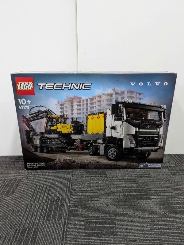 LEGO Technic Volvo FMX Truck & Excavator Complete Set (42175) - BP380135