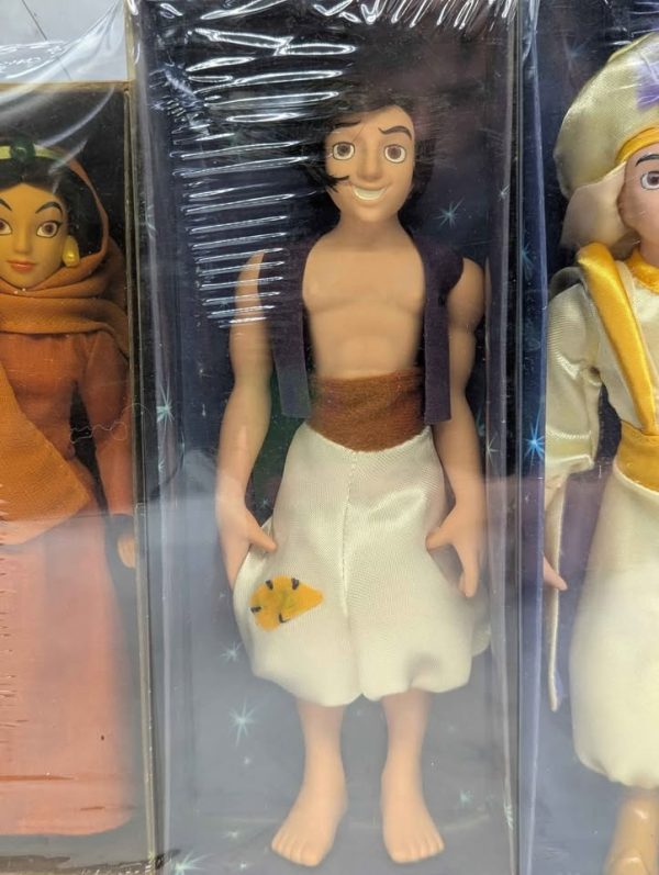 DeAgostini Disney 6 Pce Aladdin Porcelain Doll Figures - BP380327-2 - Image 5