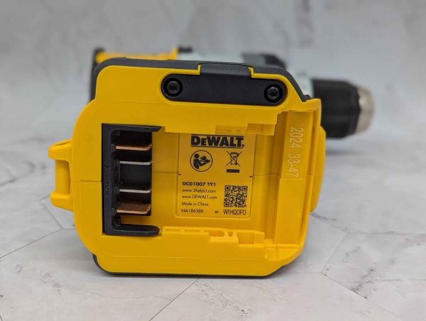 DeWalt 18V XR Premium Hammer Drill Driver Skin-Only (DCD1007) - BP376599 - Image 6
