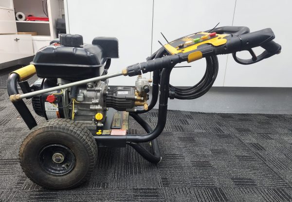 Dewalt 3400PSI Pressure Washer - IP375395 - Image 14