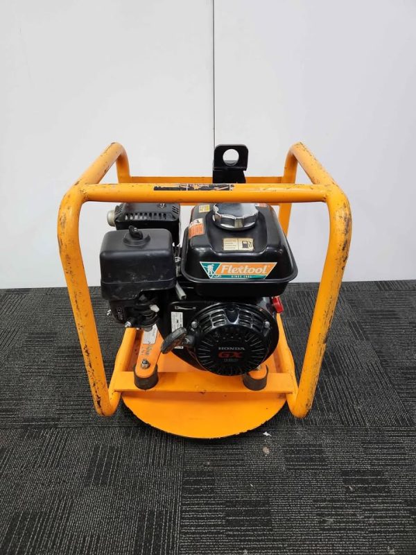 Flextool Honda Petrol Powered Concrete Vibrator - BP376715 - Image 3
