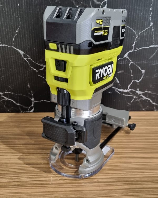 Ryobi 18V Router TW378387 - Image 4