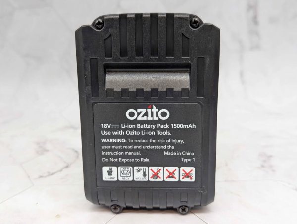 Ozito 18V Drill & 2 Battery Kit - BP379055 - Image 8