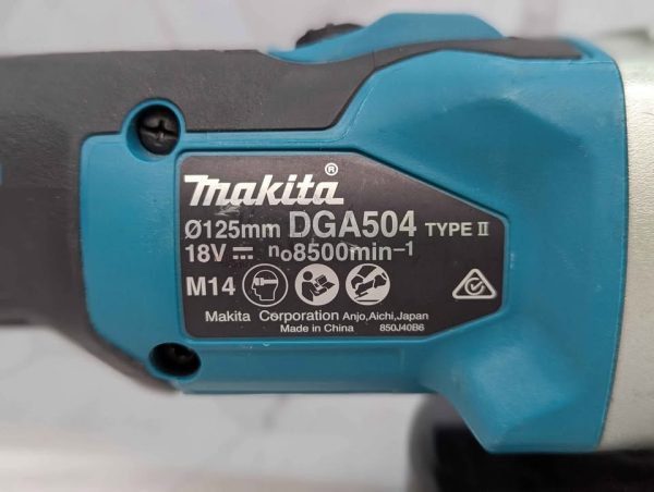 Makita 18V 125mm Slide Switch Angle Grinder Skin-Only (DGA504) - BP370918 - Image 4