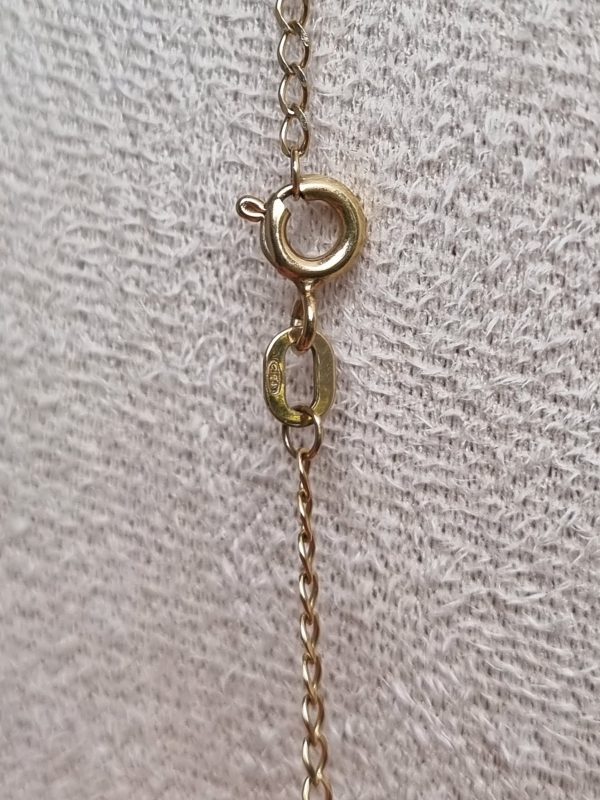 9ct Yellow Gold Necklace with Dark Blue Stone Pendant TW357212 - Image 8