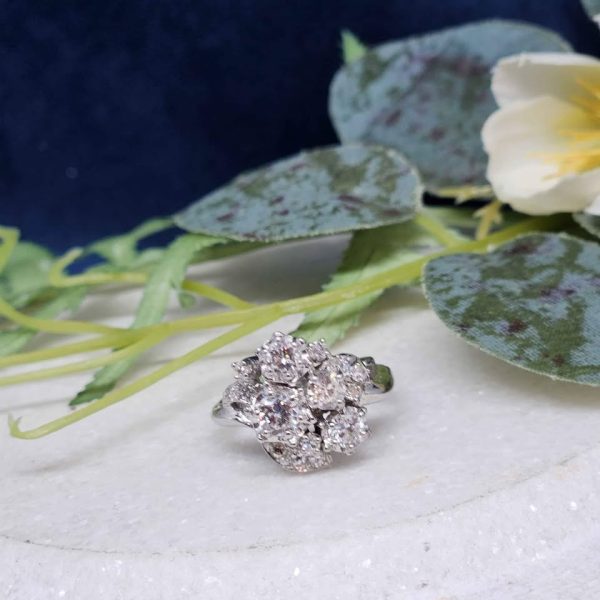 **VALUATED** 14CT White Gold Ring - GN320454 - Image 11