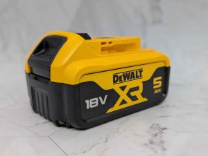 DeWalt 18V XR 5Ah Battery - BP376597-2