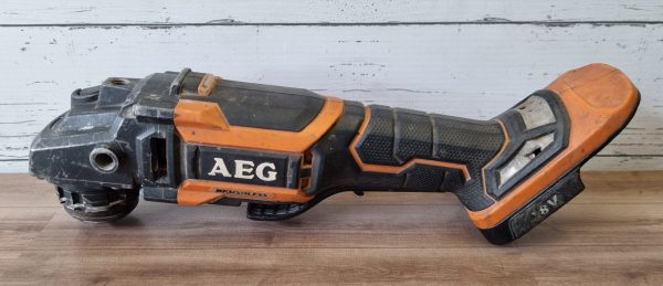 AEG 18V Angle Grinder TW372347 - Image 5