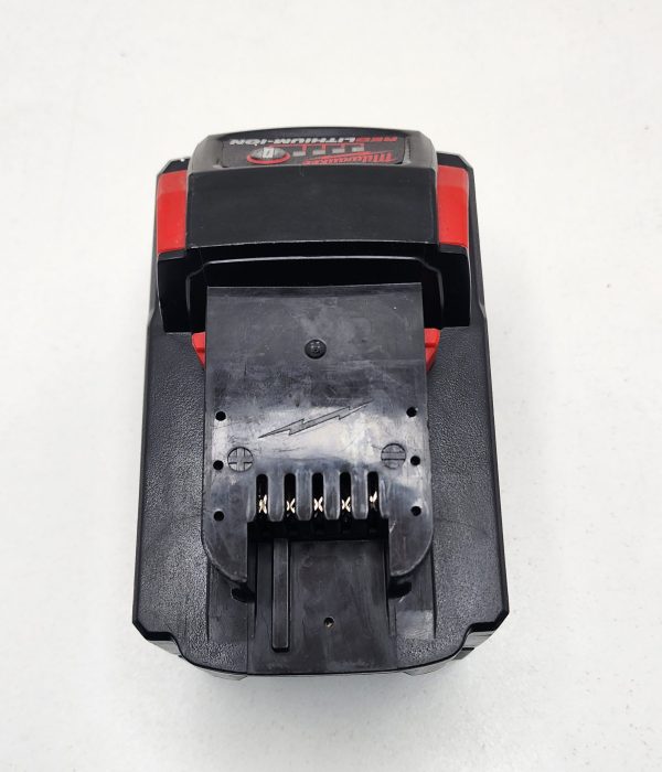 Milwaukee 9AH 18V Battery - IP378175 - Image 12