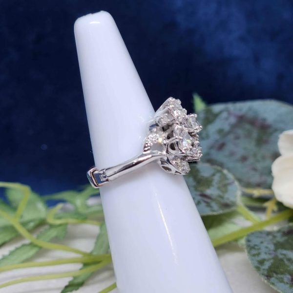 **VALUATED** 14CT White Gold Ring - GN320454 - Image 9