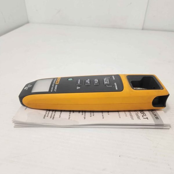 FLUKE LIGHT TESTER WITH SOFT CASE AND MANUAL #GN375201 - Image 6
