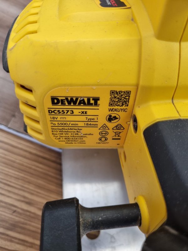 DeWalt 18V Circular Saw TW354986 - Image 10