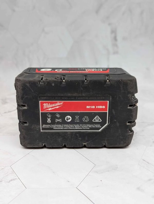 Milwaukee 18V 6.0Ah High Output Battery - BP376378 - Image 4