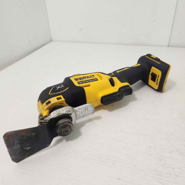 DEWALT MULTITOOL (SKIN ONLY) #GN375496 - Image 7