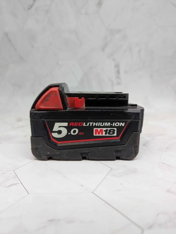 Milwaukee 18V 5.0Ah Battery - BP376624 - Image 2