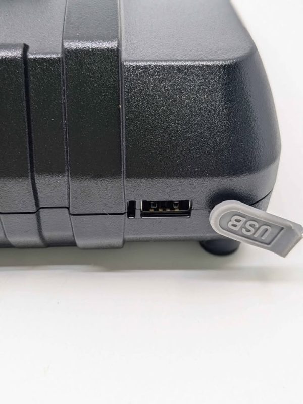 Makita Dual Port Rapid Charger - BL376478 - Image 8
