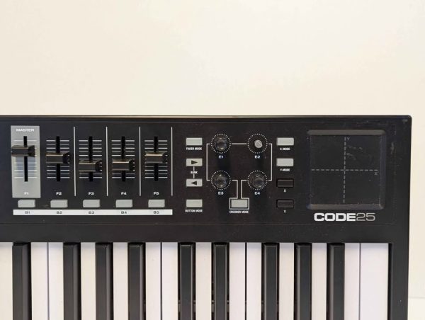 Code25 Midi Keyboard M-Audio - BP378199 - Image 3
