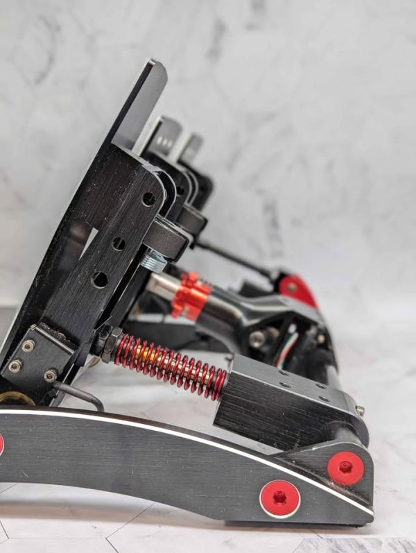 Fanatec Gaming Pedals - BP382414 - Image 4