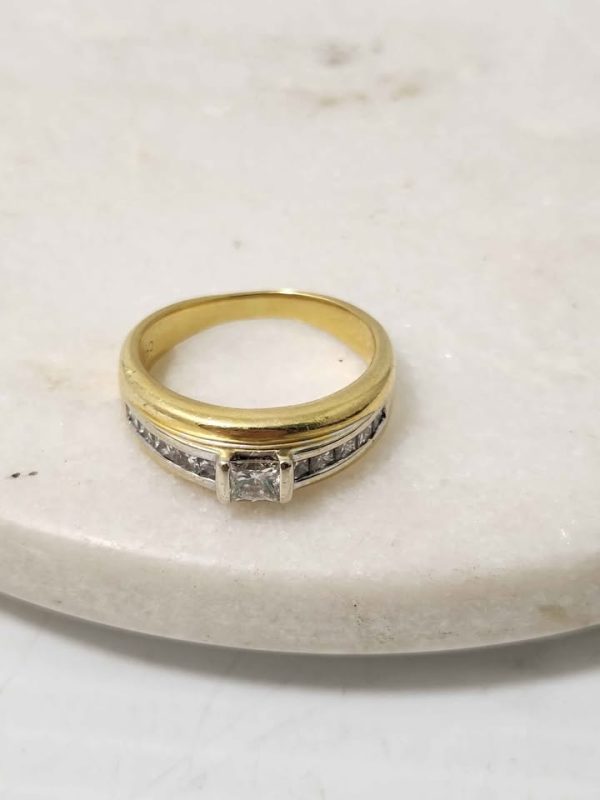 18CT YELLOW GOLD DIAMOND RING #GN383822 - Image 10