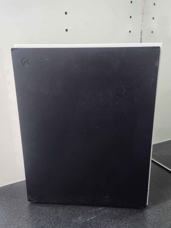 MICOSOFT XBOX ONE S CONSOLE AND ACCESSORIES #GN381154 - Image 9