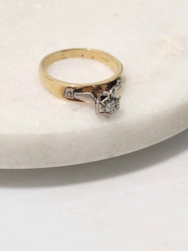 18CT YELLOW GOLD RING (SIZE:L) #GN384424 - Image 10