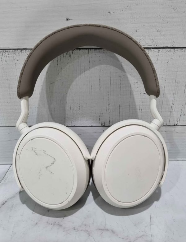 SENNEHEISER MOMENTUM 4 HEADPHONES TW367772 - Image 6
