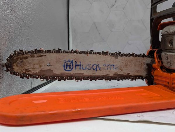 Husqvarna E-Series 238 Petrol Chainsaw - BP383237 - Image 2