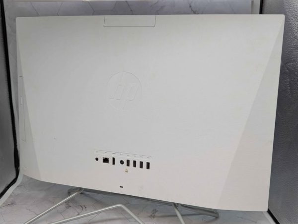 HP Pavilion 24-inch All-In-One Desktop Computer (df0030a) - BP378503 - Image 2