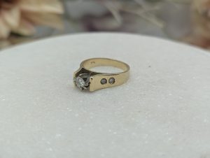 Ladies 14CT Yellow Gold Diamond Solitaire Engagement Ring (3.7gms) - BP335157
