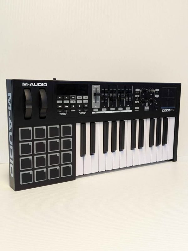 Code25 Midi Keyboard M-Audio - BP378199 - Image 8