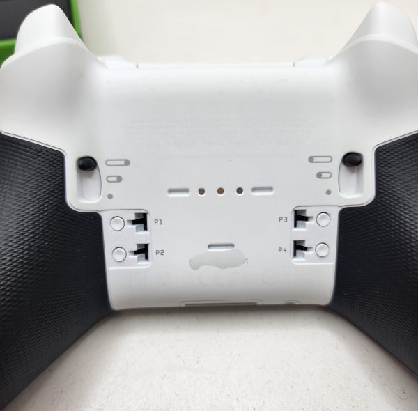 Xbox Elite Wireless Controller Series 2 - IP384300 - Image 14