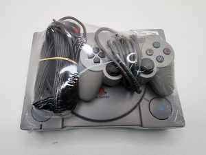 Sony PlayStation 1 with Controller SCPH-5502 - IP383614