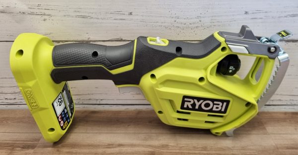 Ryobi 18V Pruning Saw TW379801 - Image 2