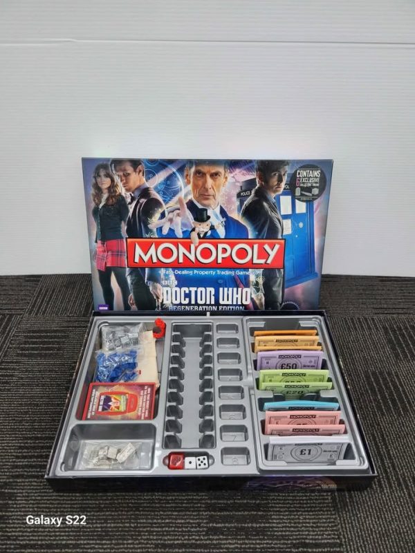 Monopoly Doctor Who Regeneration Edition Board Game - BP379817 - Image 3